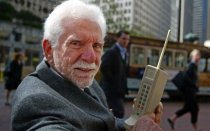 40th-bday-cellphones